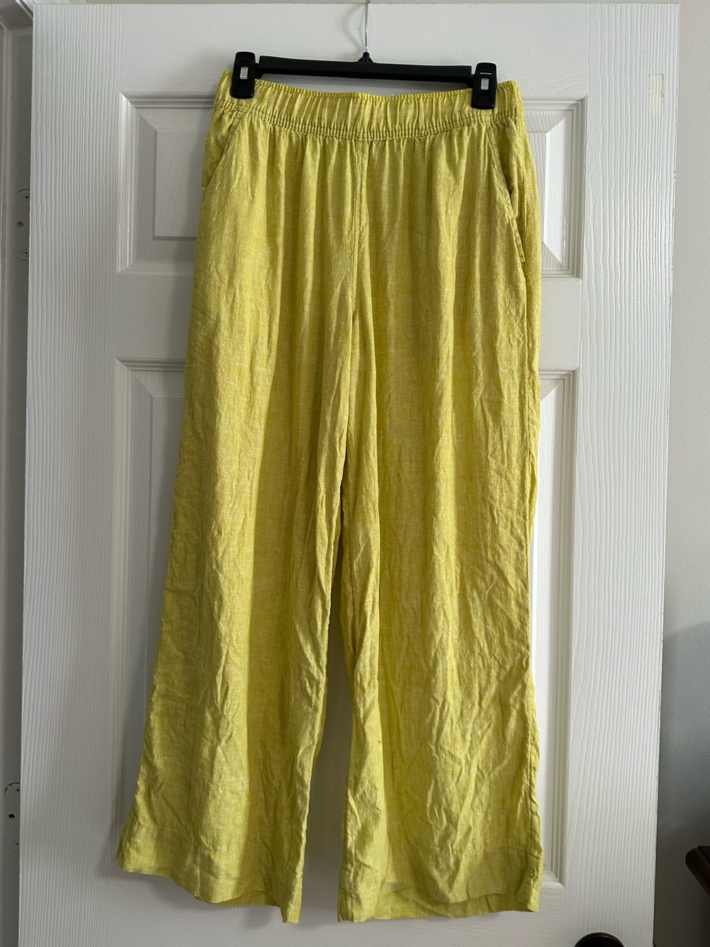 Tahari Wide-Leg Linen Pants in Chartreuse